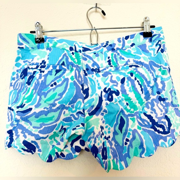 Lily Pulitzer - Picture 5 of 5